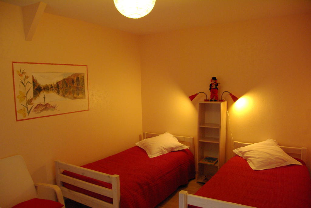 Chambres D'Hotes La Fontaine Garel Iffendic Habitación foto
