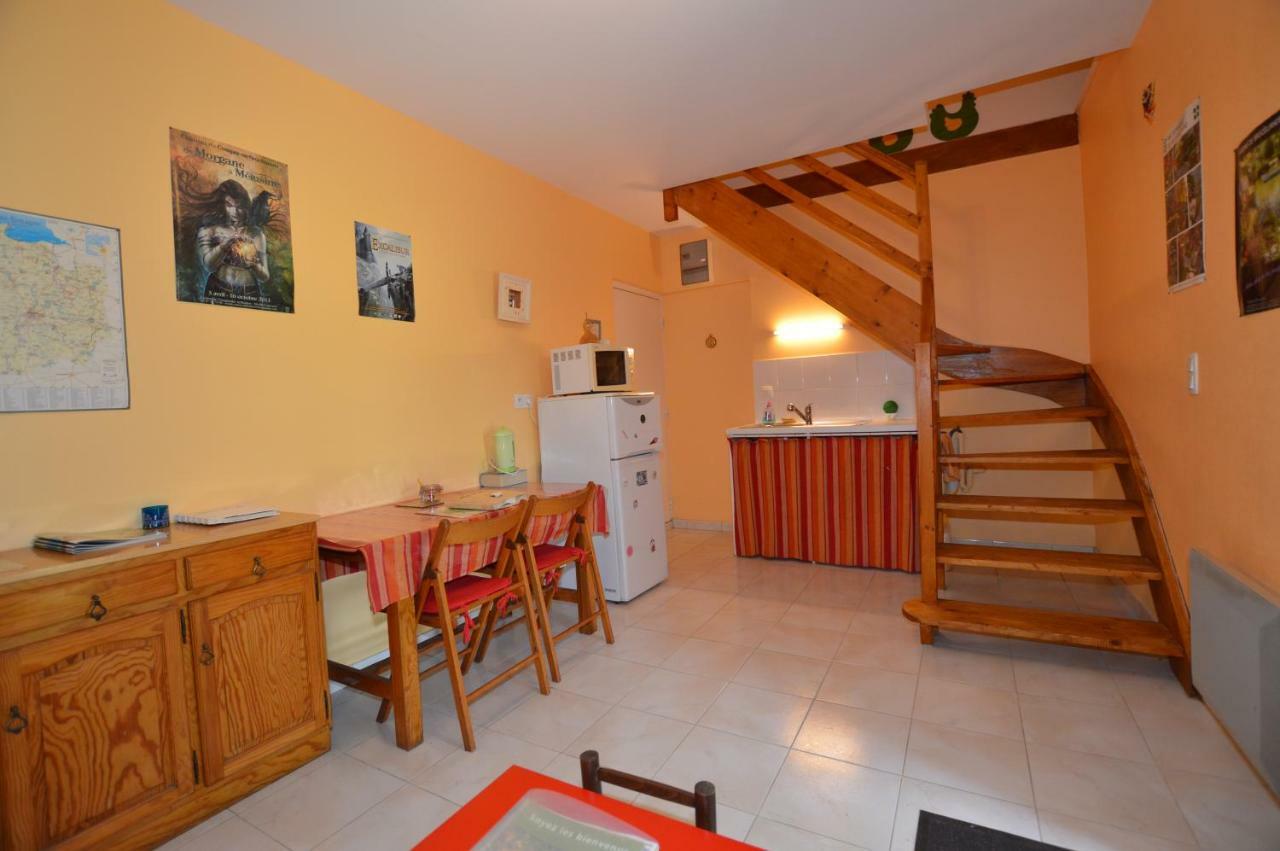 Chambres D'Hotes La Fontaine Garel Iffendic Exterior foto